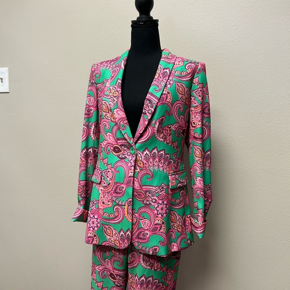 Stylish Green and Pink Paisley Blazer - Picture 2 of 6